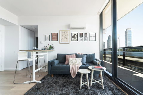 Waterfront Apt On Mel Collins Street#3 - Accommodation Sunshine Coast 0