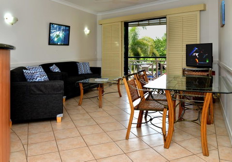 Waterfront Terraces - Accommodation Sunshine Coast 3