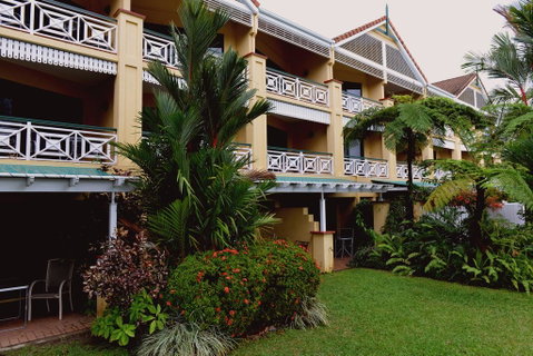 Waterfront Terraces - Accommodation Sunshine Coast 2