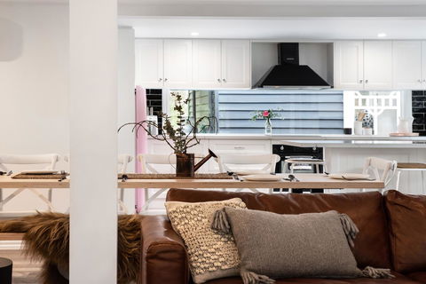 The Orchard - Accommodation Sunshine Coast 7