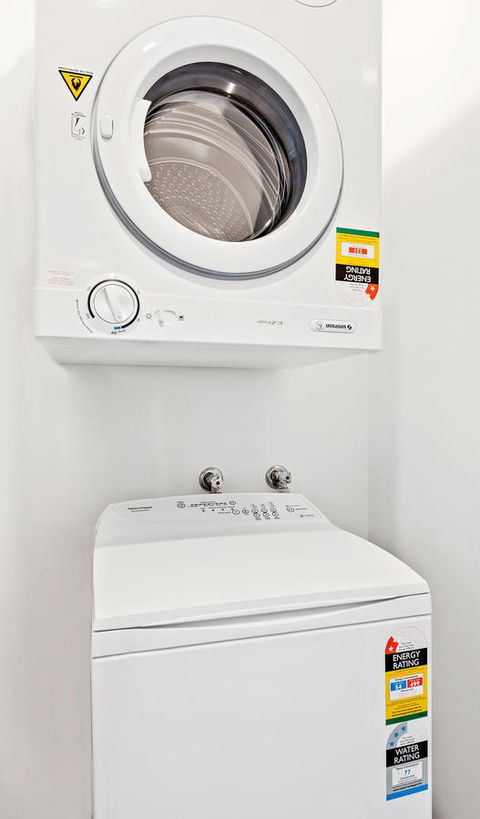 The Hamptons Apartments - Port Melbourne - Accommodation Sunshine Coast 13