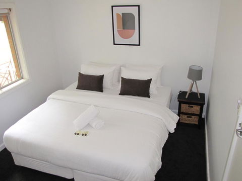 Clarke Street - Accommodation Sunshine Coast 7