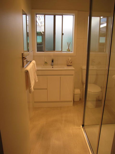 Clarke Street - Accommodation Sunshine Coast 19