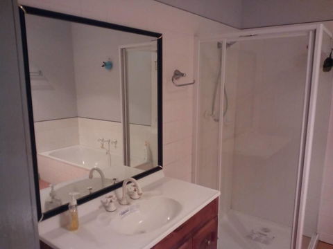 Avala Accommodation Daylesford - Accommodation Sunshine Coast 4