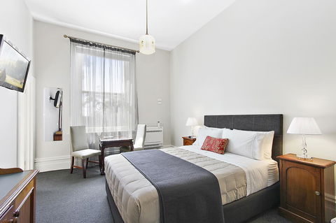 The Riversleigh - Accommodation Sunshine Coast 25