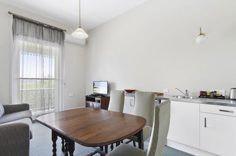 The Riversleigh - Accommodation Sunshine Coast 26