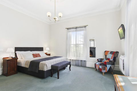 The Riversleigh - Accommodation Sunshine Coast 0