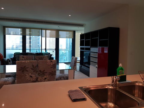 ReadySet Apartments At Southbank One - Accommodation Sunshine Coast 7
