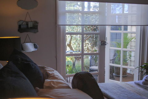 Bed Of Roses - Accommodation Sunshine Coast 33