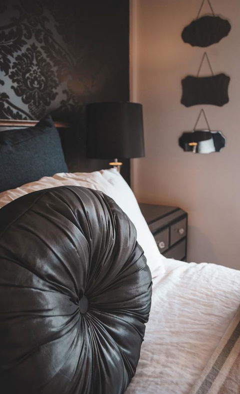 Bed Of Roses - Accommodation Sunshine Coast 43