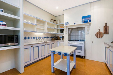 Edge17 Port Fairy Wharf - Accommodation Sunshine Coast 4