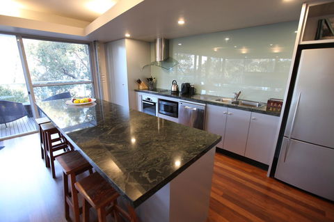 Lorne Luxury - Accommodation Sunshine Coast 11