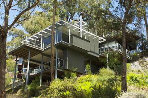 Lorne Luxury - Accommodation Sunshine Coast 0