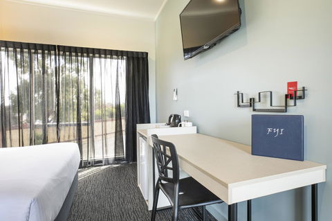 Nightcap At Excelsior Hotel - Accommodation Sunshine Coast 10