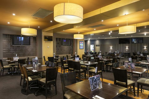 Nightcap At Excelsior Hotel - Accommodation Sunshine Coast 5