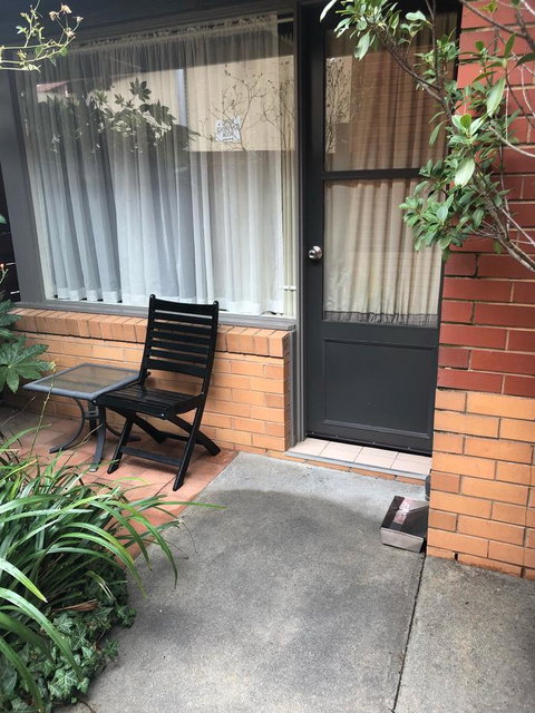 National Hotel Complex Bendigo - Accommodation Sunshine Coast 1