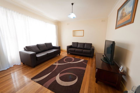 National Hotel Complex Bendigo - Accommodation Sunshine Coast 14