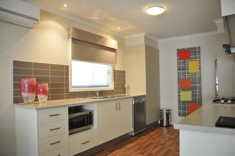 National Hotel Complex Bendigo - Accommodation Sunshine Coast 24