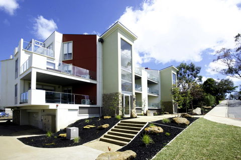 Phillip Island Towers - Accommodation Sunshine Coast 0