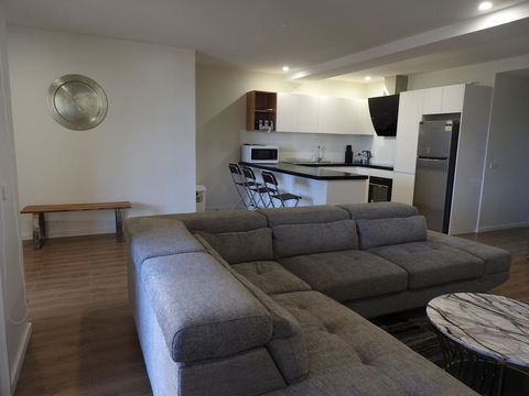 Phillip Island Towers - Accommodation Sunshine Coast 21