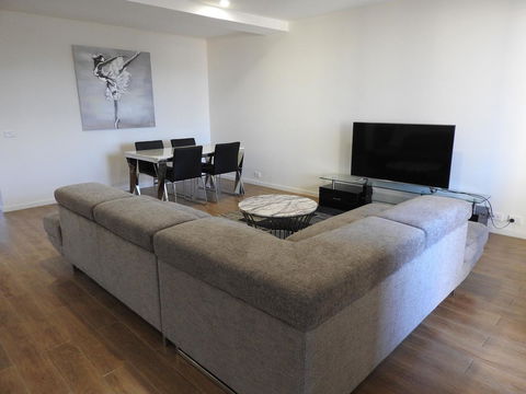 Phillip Island Towers - Accommodation Sunshine Coast 20