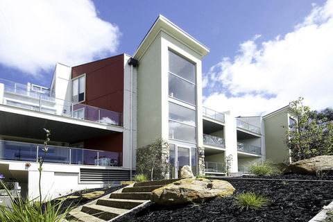 Phillip Island Towers - Accommodation Sunshine Coast 27
