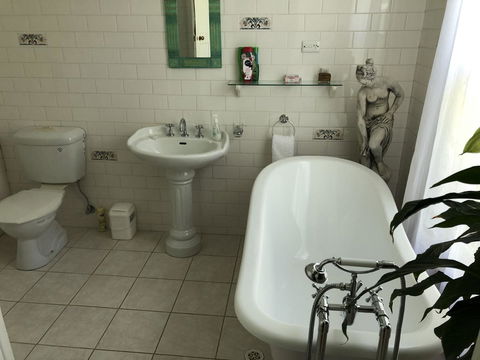 Lorelei Bed & Breakfast - Accommodation Sunshine Coast 11
