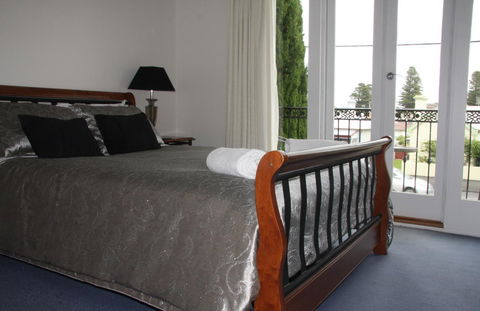 Beechwood Apartment - Accommodation Sunshine Coast 4