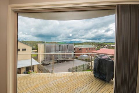 The Pitch - Accommodation Sunshine Coast 11