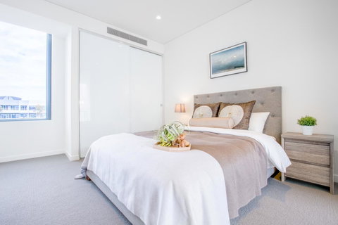 Docklands Waterfront Luxury Villa - Accommodation Sunshine Coast 26
