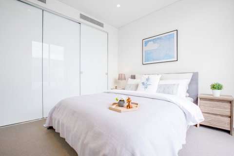 Docklands Waterfront Luxury Villa - Accommodation Sunshine Coast 24