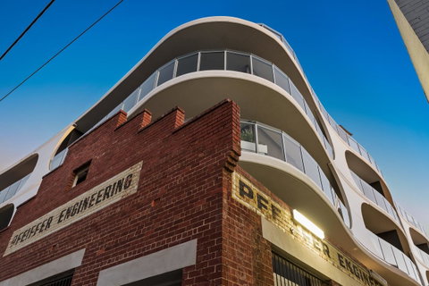 District Apartments Fitzroy - Accommodation Sunshine Coast 2