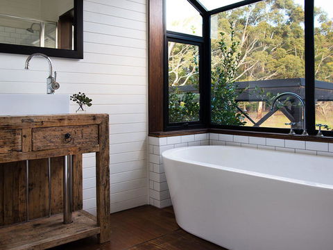 Green Gully House - Accommodation Sunshine Coast 3