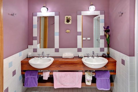Ditto Daddy's - Accommodation Sunshine Coast 8
