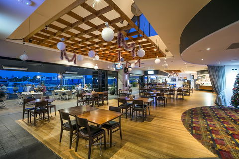 Nightcap At Kawana Waters Hotel - Accommodation Sunshine Coast 19