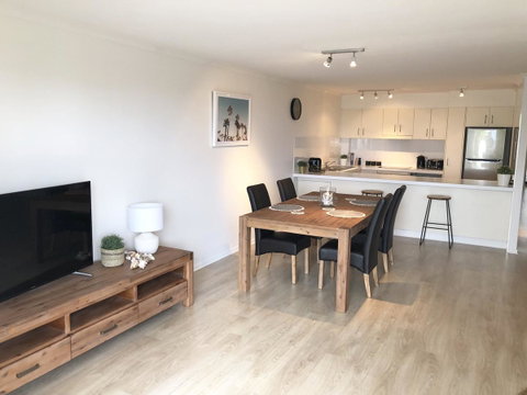Sunshine Beach Luxe Apartment - Accommodation Sunshine Coast 4