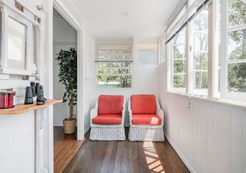 Lake Weyba Noosa Lodge & Kangaroos - Accommodation Sunshine Coast 19