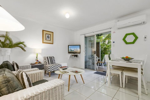 Beachcomber Peregian Beach - Accommodation Sunshine Coast 0