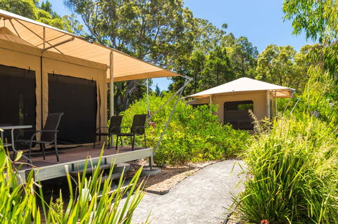 Castaways Moreton Island - Accommodation Sunshine Coast 1