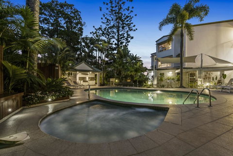 The Lookout Resort Noosa - Accommodation Sunshine Coast 1