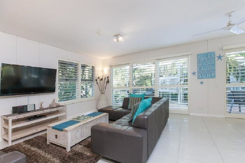 Emerald Noosa - Accommodation Sunshine Coast 15