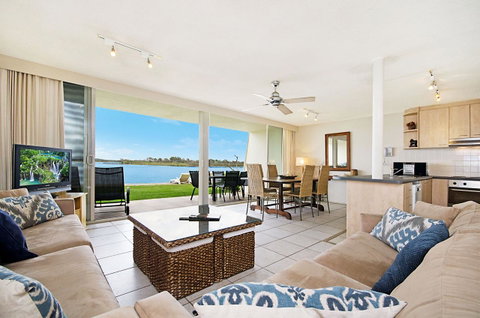 Noosa Harbour Resort - Accommodation Sunshine Coast 7