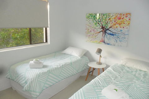 Myuna Holiday Apartments - Accommodation Sunshine Coast 12