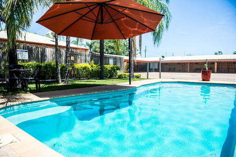 Clermont Country Motor Inn - Accommodation Sunshine Coast 9