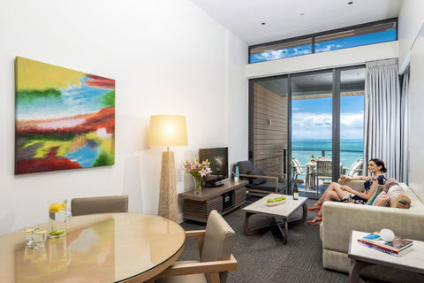 Oaks Redcliffe Mon Komo Suites - Accommodation Sunshine Coast 19