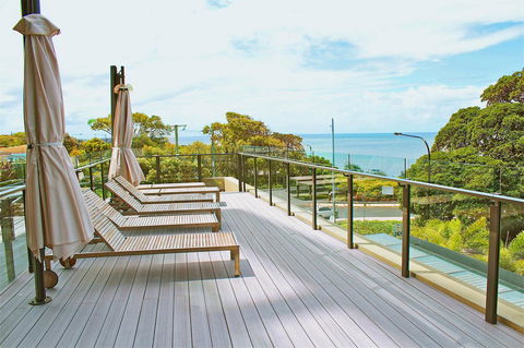 Oaks Redcliffe Mon Komo Suites - Accommodation Sunshine Coast 12