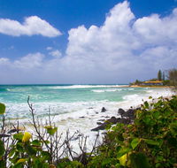 Rainbow Bay Backpackers - Accommodation Sunshine Coast