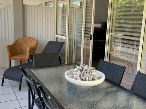 Riverside - Accommodation Sunshine Coast 5