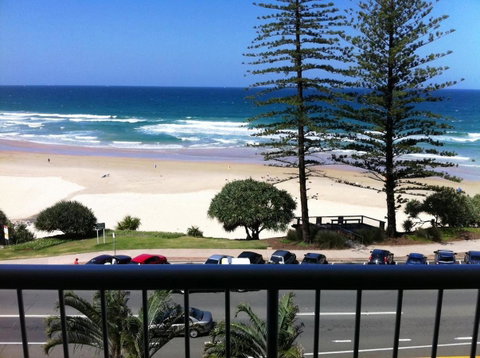 Coolum Caprice - Accommodation Sunshine Coast 28