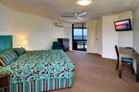 Coolum Caprice - Accommodation Sunshine Coast 21